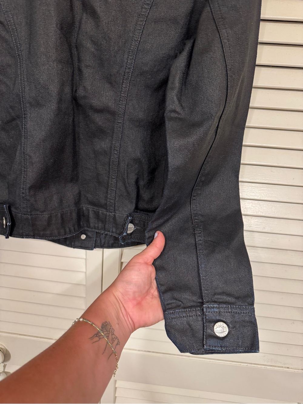 Todd Oldham Black Denim Jean Jacket with Silver Buttons - Picture 7 of 7
